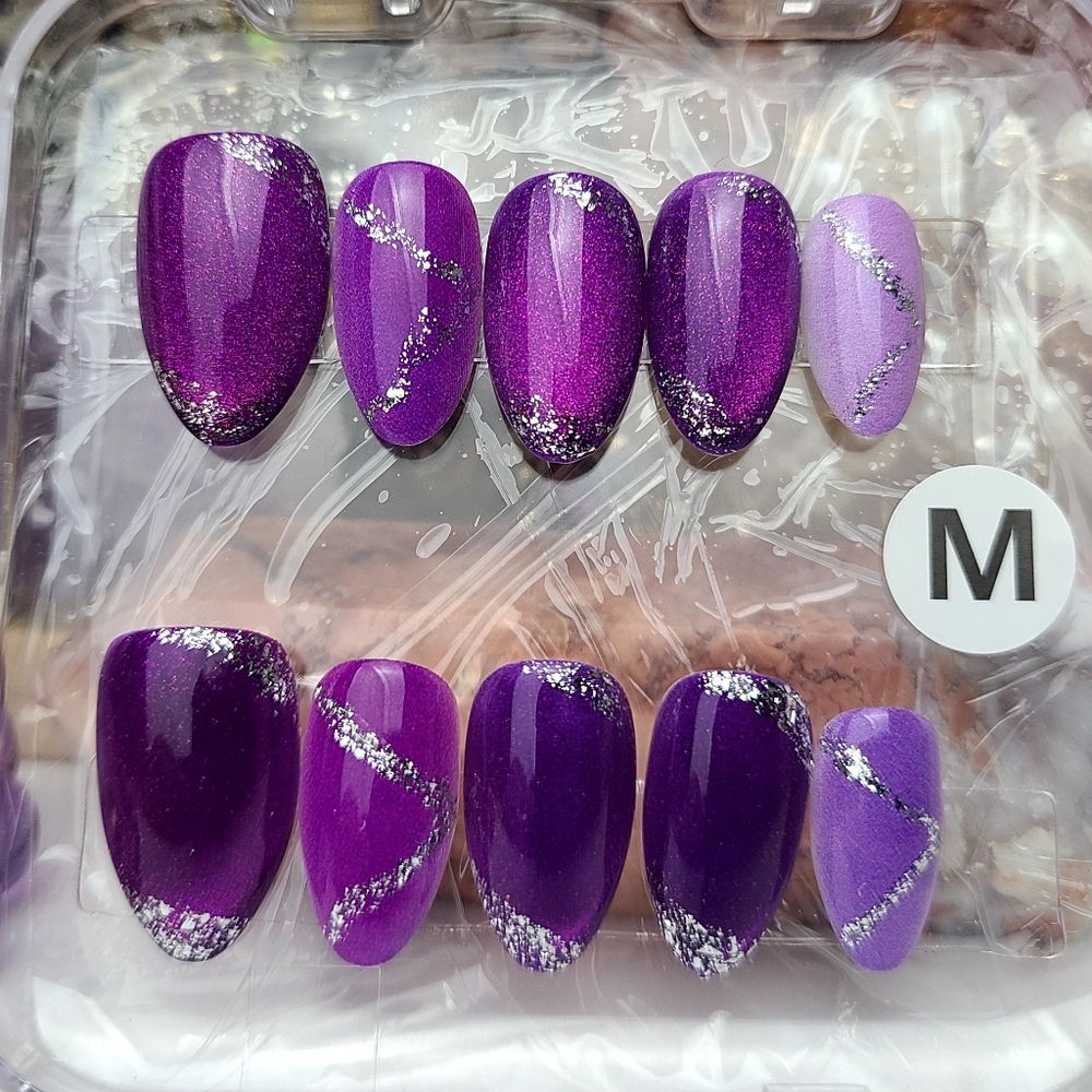 Purple Cateye Press-On Nail Set